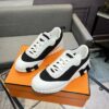 Her Mes Bouncing Sneakers
