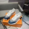 Her Mes Bouncing Sneakers
